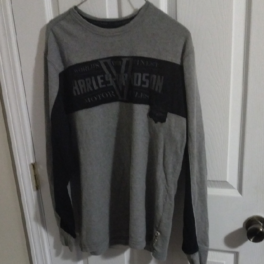 Harley-Davidson Gray and Black Crewneck Shirt